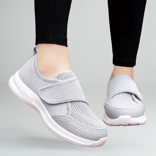 Barefoot, extra-wide walking shoes – perfect for full feet and soles