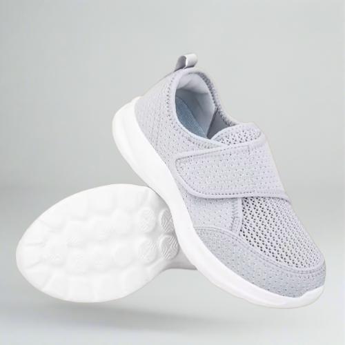 Barefoot, extra-wide walking shoes – perfect for full feet and soles