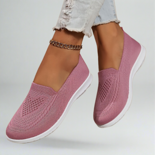 Elegant sandals for women with a soft sole