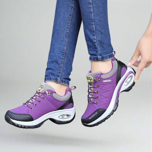 Ladies' shoes with enhanced shock absorption and air cushioning for optimal comfort
